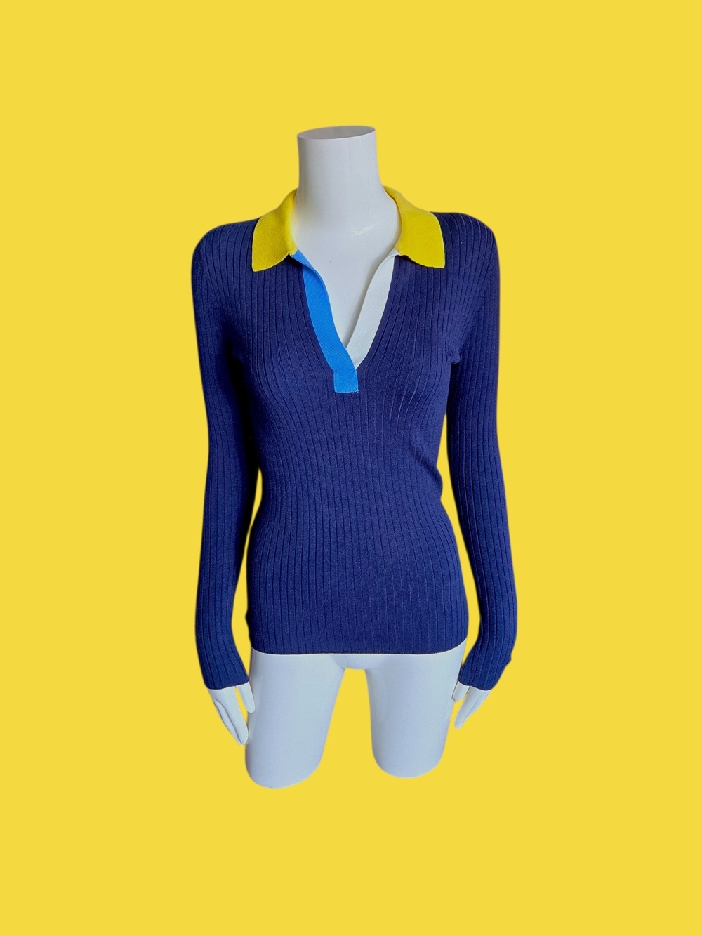J. McLaughlin Navy Ribbed V-Neck Sweater with Yellow Collar & Light Blue Trim